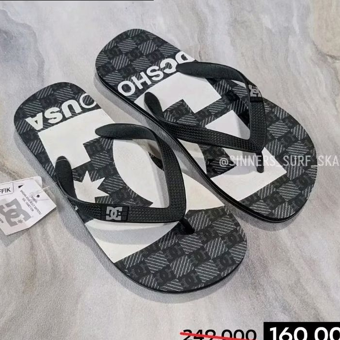 sandal DC shoes original size  43