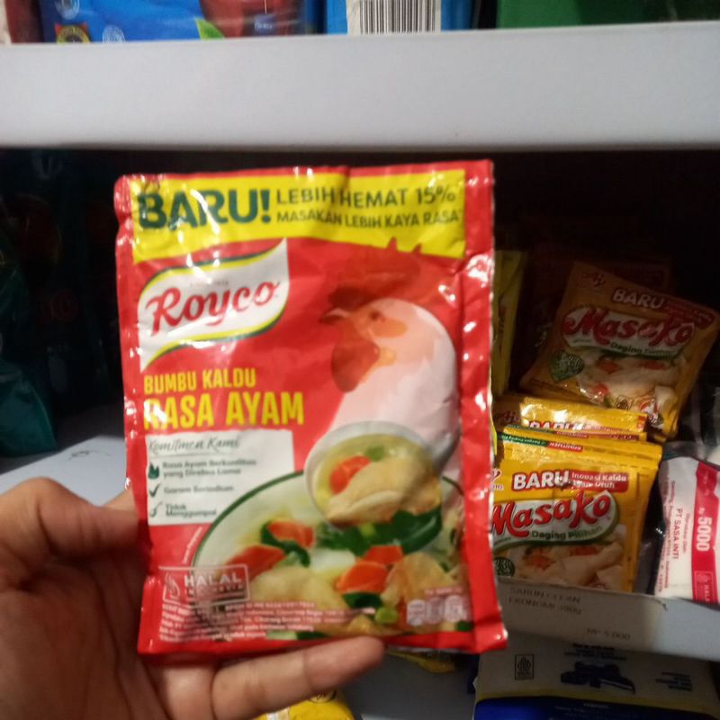 

Royco Bumbu Kaldu Penyedap Makanan Rasa Ayam Beryodium 94gr