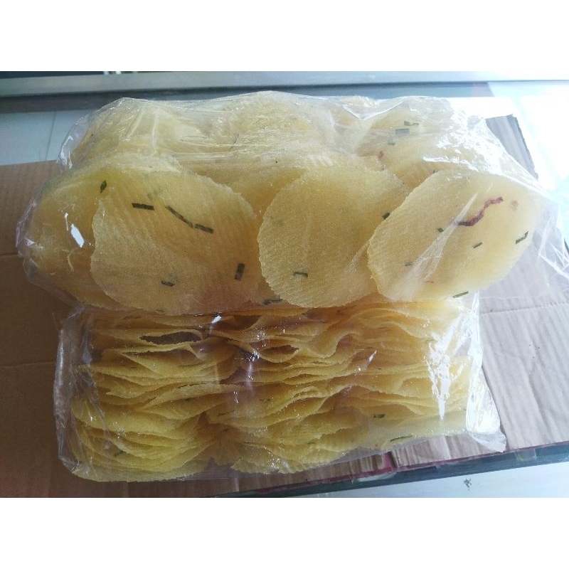 

KICIMPRING/CEMILAN RENYAHH DARI BAHAN SINGKONG