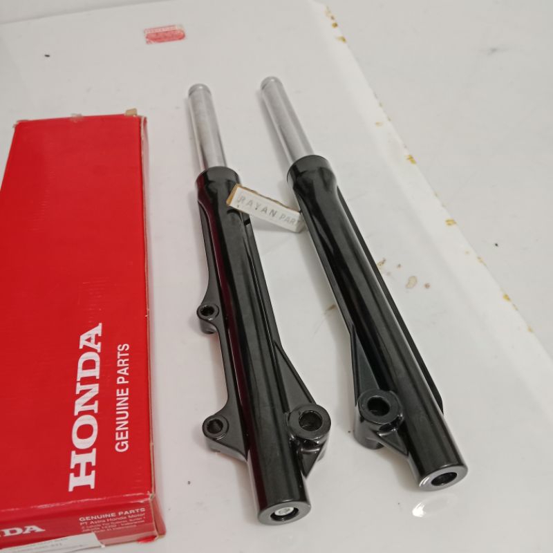 shock depan+tabung Revo lama Revo lama Revo lama hitam KPH sepasang