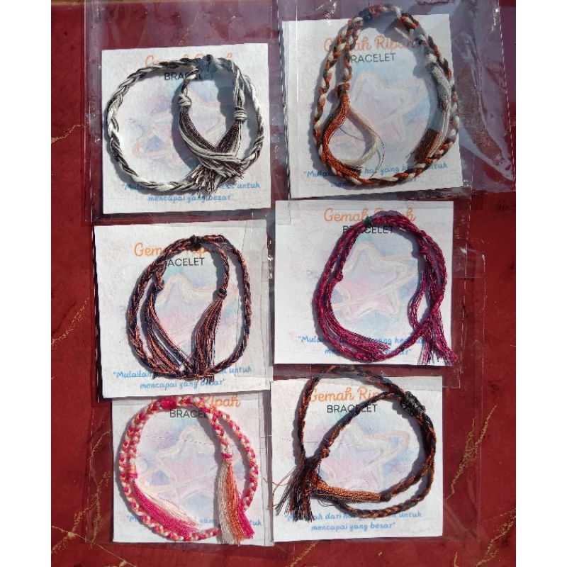 Gelang tangan benang aesthetic