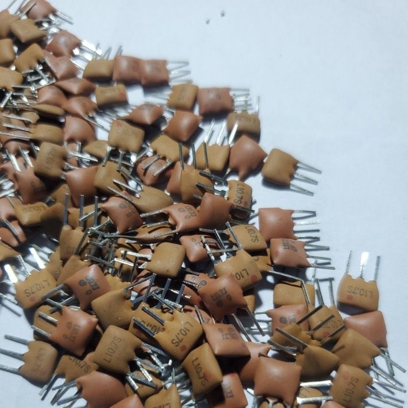 10 pcs CERAMIC FILTER 10.7 CF 10, 7 MHz CF 10 7 MHz