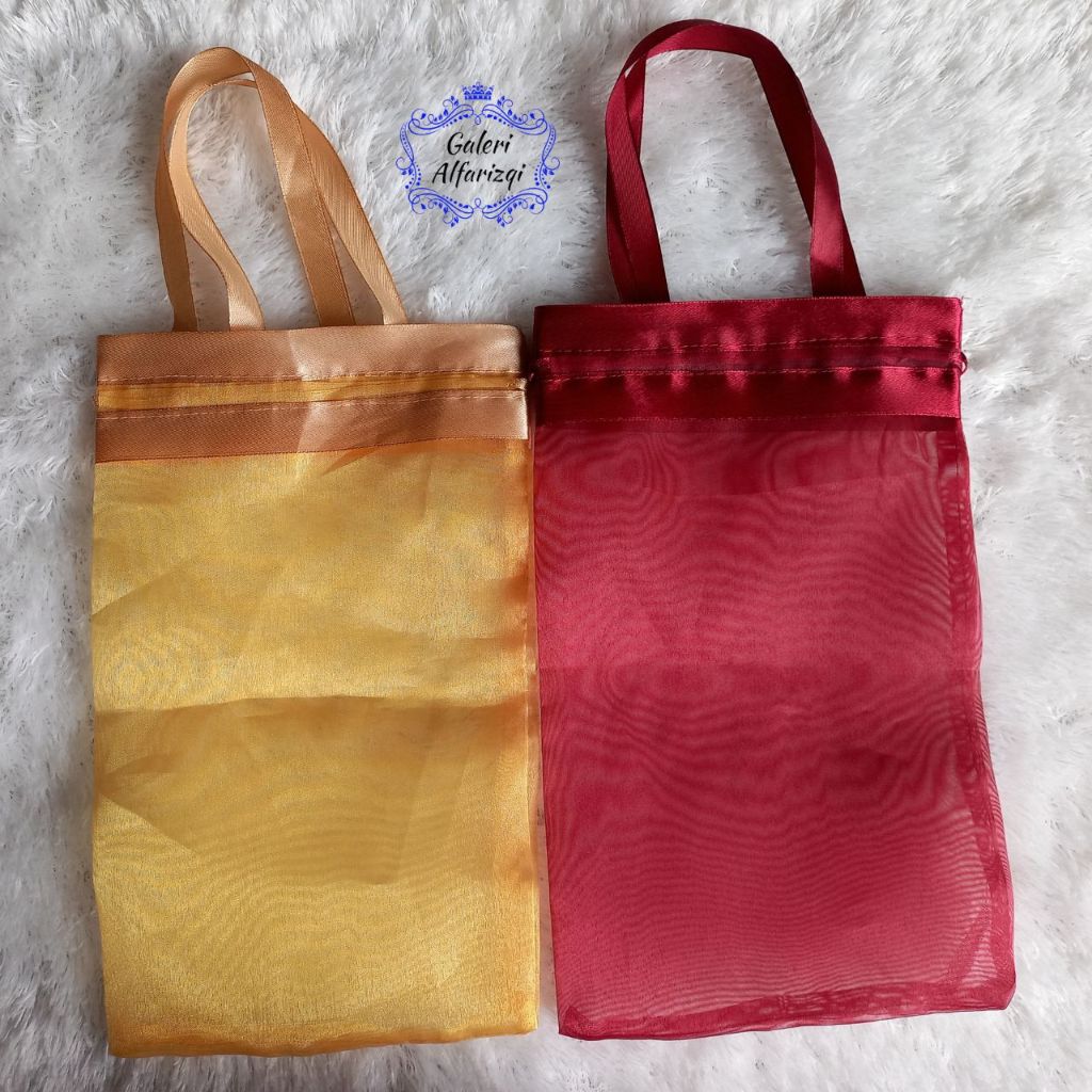 

Tas Kantong Yasin Bahan Organdi