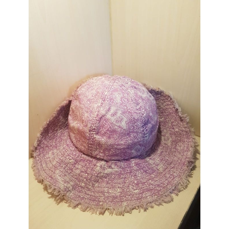 Topi second bucket GAP size 54