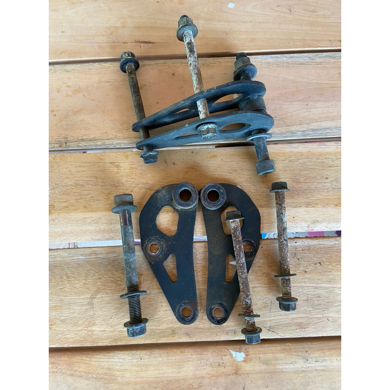 baut dan pangkon mesin jupiter mx old/New original copotan