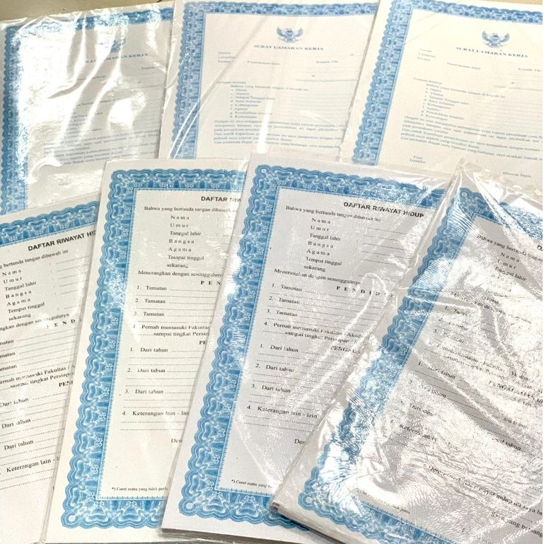 

Daftar riwayat hidup/Surat lamaran kerja ( 1pak )