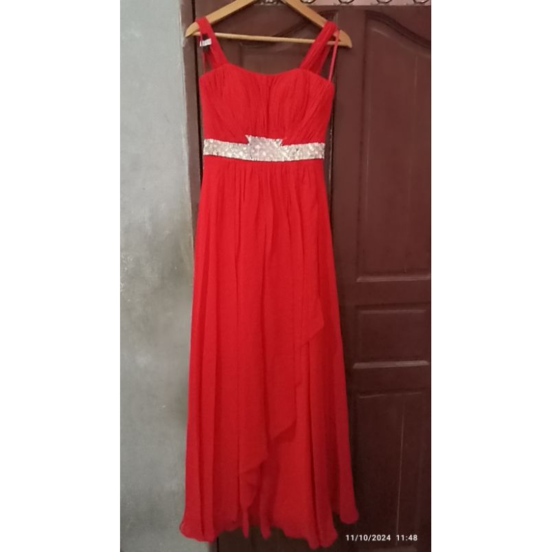 gaun preloved merah