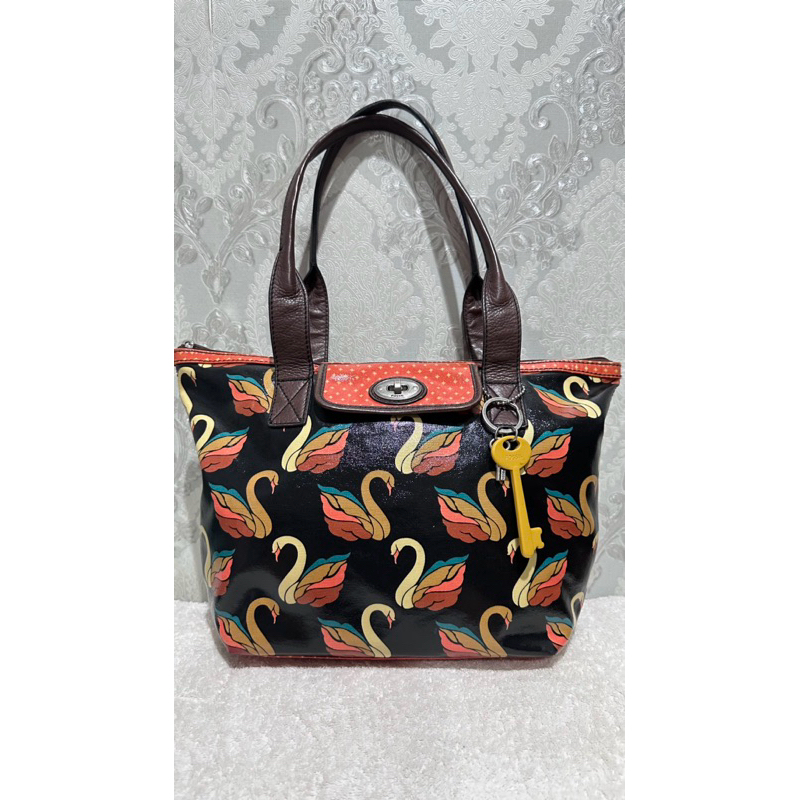 Fossil Tote Swan Preloved