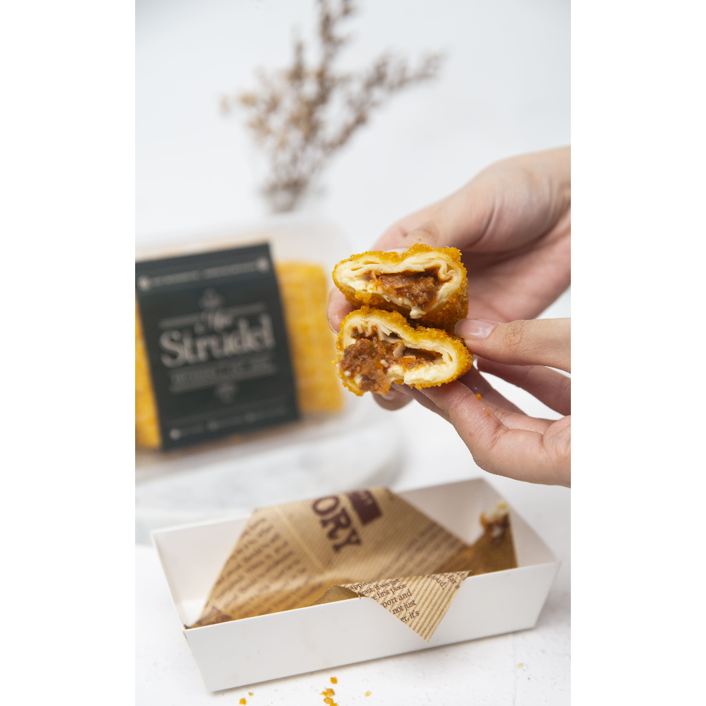 

Monstrudel Risol Smoked Beef Mayo Bolognaise Frozen Food