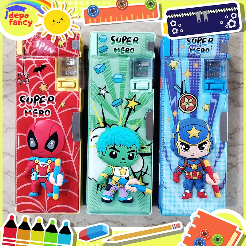 

Kotak Pensil Magnet 2 Sisi + SPINNER XPM-569-8 Heroes / Tempat Pensil / Pencil Case / Boks Pensil / Box Pen / Tepak Pensil