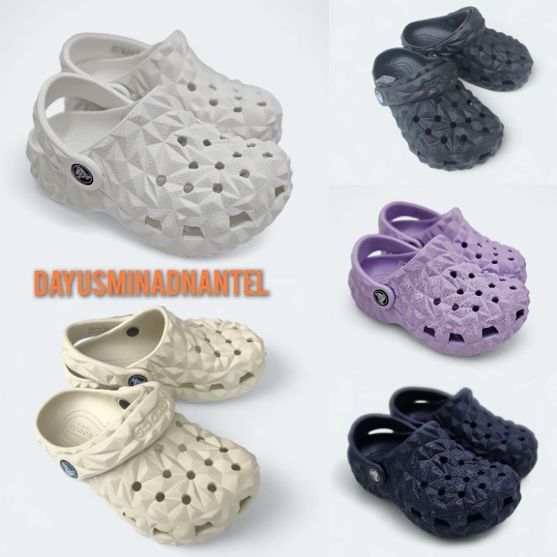 Crocs Anak / Crocs Kids / Sendal Crocs Anak / Sepatu Sandal Crocs Anak / Sendal Anak Crocs Geometric