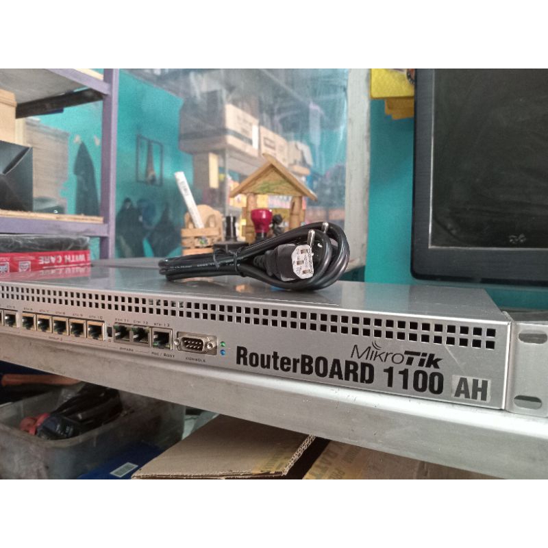 MikroTik RB1100 AH