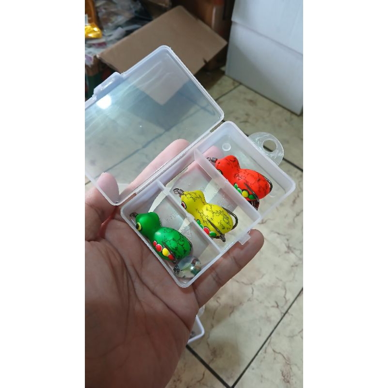 Paket 3 pcs soft frog gratis box lure