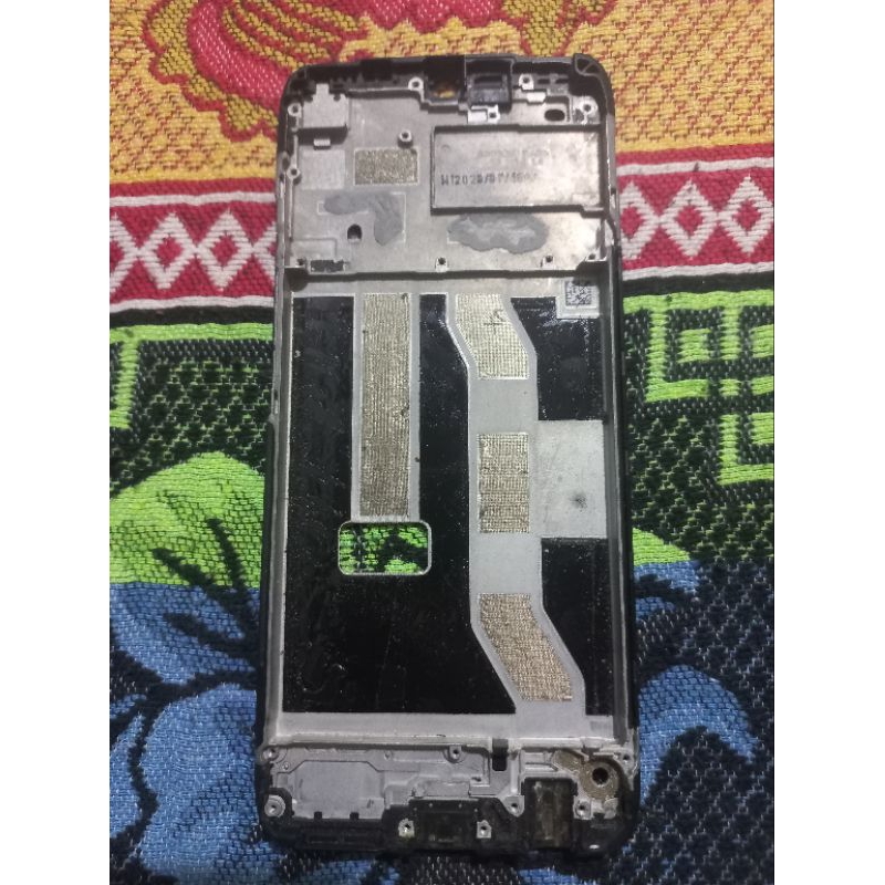 FRAME/TULANGAN TENGAH/TATAKAN LCD VIVO Y91/91C/93/95 ori copotan