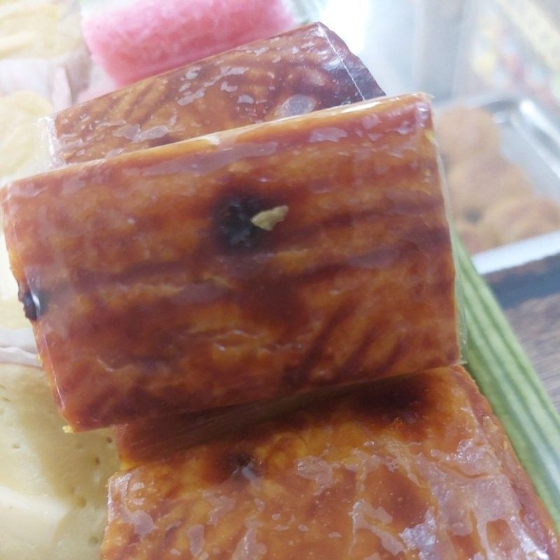 

jajanan pasar kue basah Bolu tape