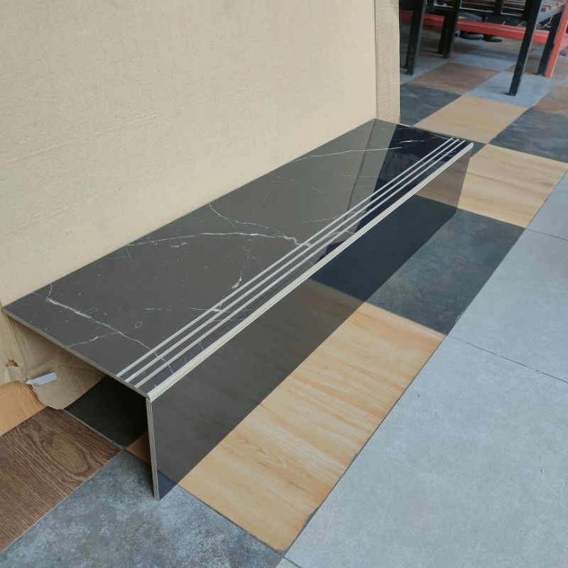 Granit tangga hitam motif marmer 30x90 20x90 stepnosing tangga motif marmer