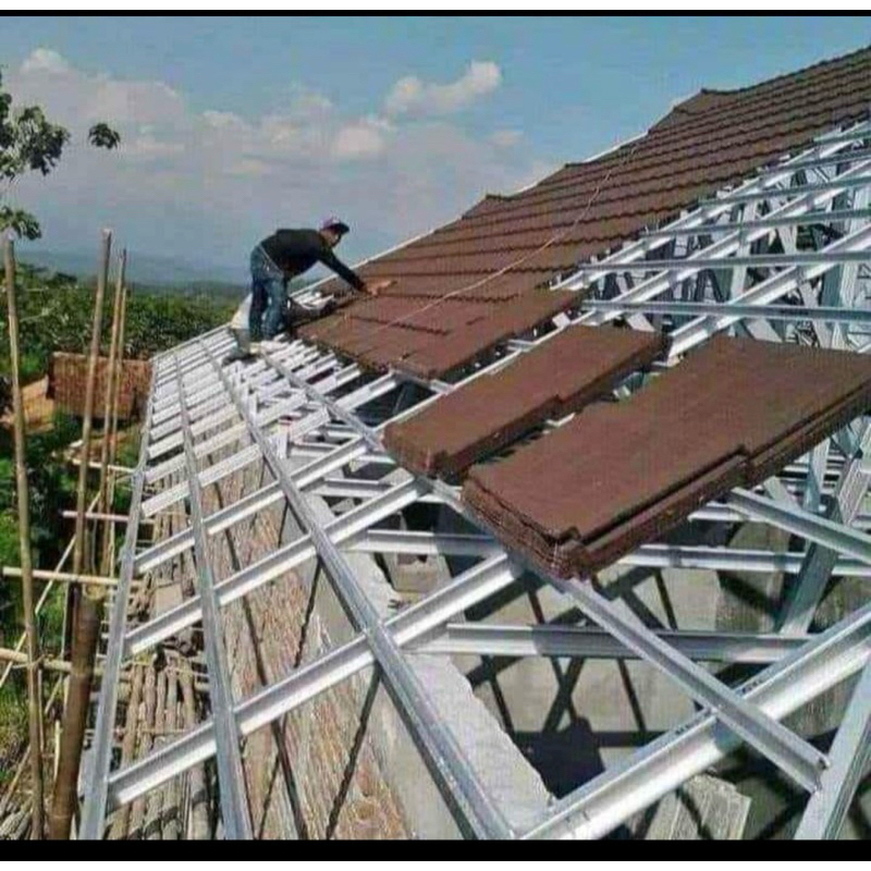 atap genteng metal pasir rangka baja ringan bongkar atap lama ganti baja ringan all in