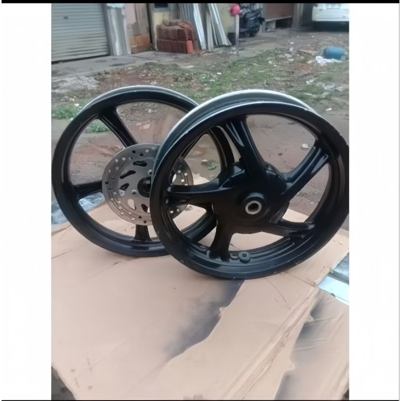Velg depan belakang mio m3/mio s/fino 125/soul gt 125/x ride 125 tapak lebar original copotan