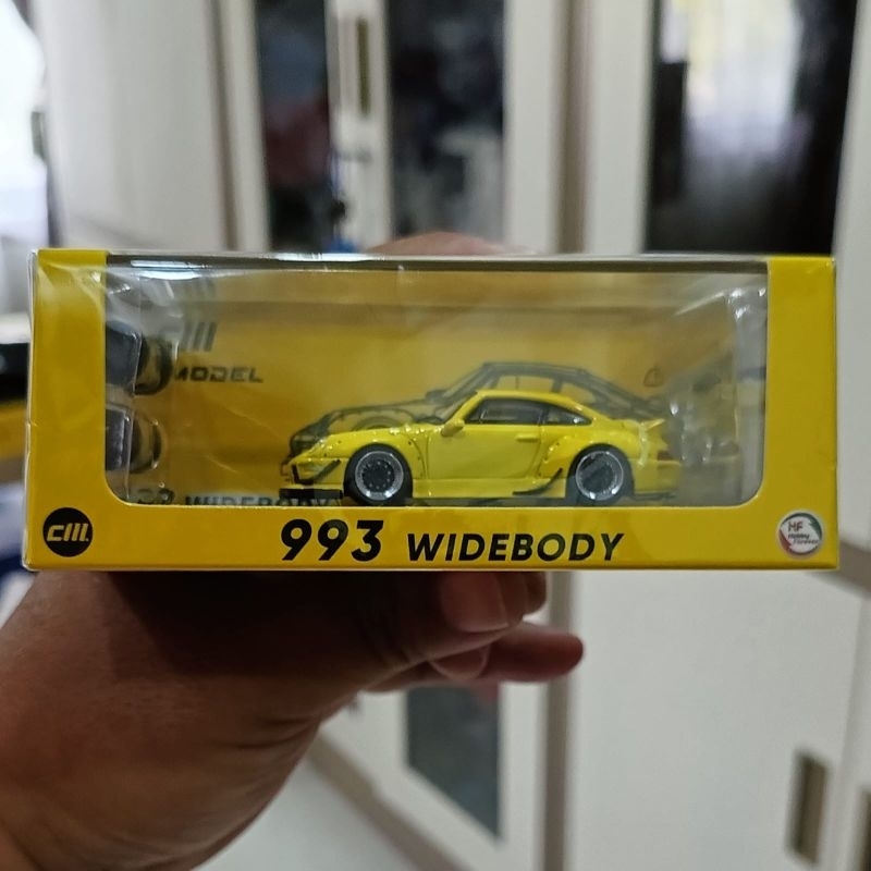 CM Model RWB 993 Yellow Segel