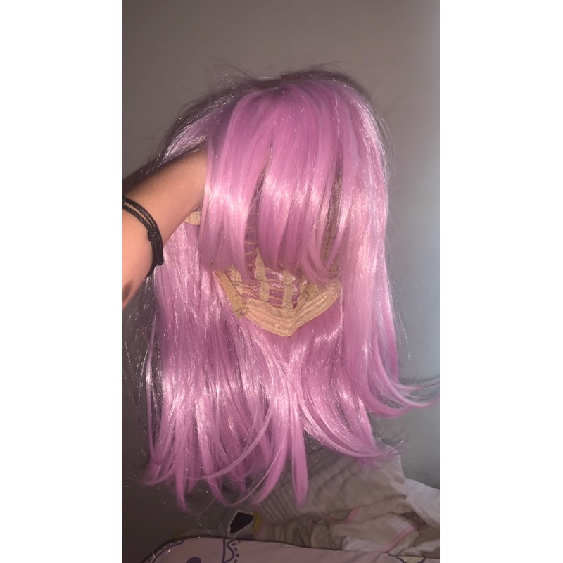 Wig ungu