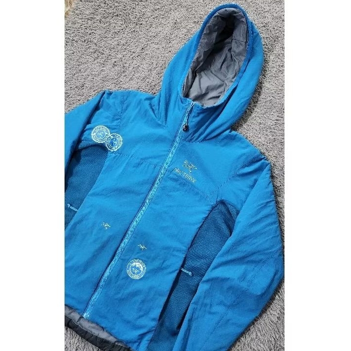 JAKET ARCTERYX ATOM LT Insulated