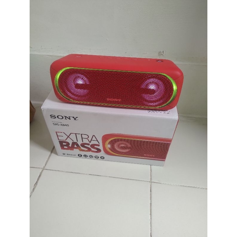 Sony SRS-XB40 Speaker Portable Bluetooth Extra Bass Resmi Original