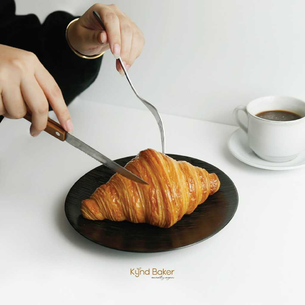 

KYND BAKER croissant plant based vegetarian vegan, butter croissant