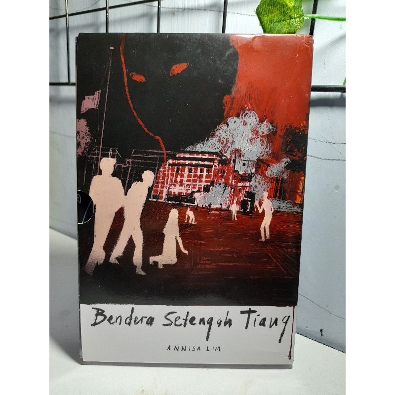 NOVEL BENDERA SETENGAH TIANG PRELOVED