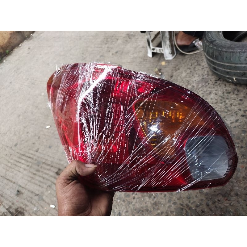 stoplamp mitsubishi mirage
