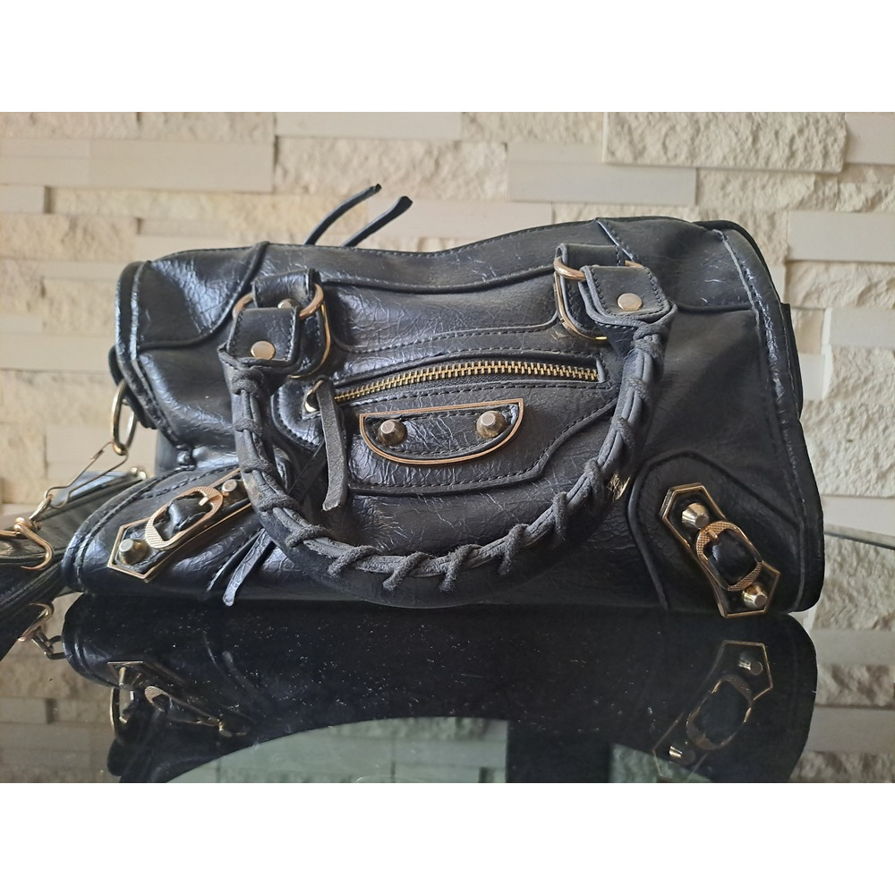 Tas Kulit Balenciaga Preloved Warna Hitam