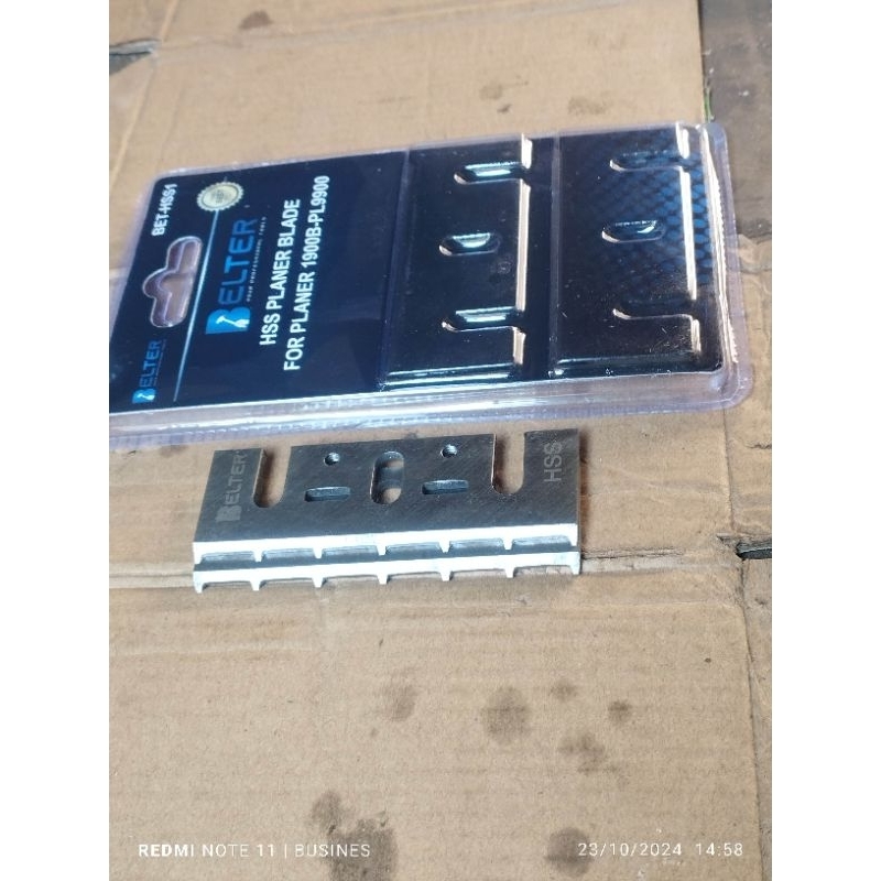 mata ketam garis sirip walet