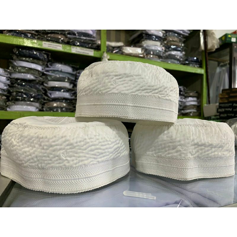 Peci,kopiah,Songkok  Madinah Ori Bukis Gred A Import /Kopiah/Peci dewasa/Peci rajut/Peci putih/Peci/