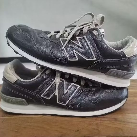 Sepatu NB 368 leather brown size 42