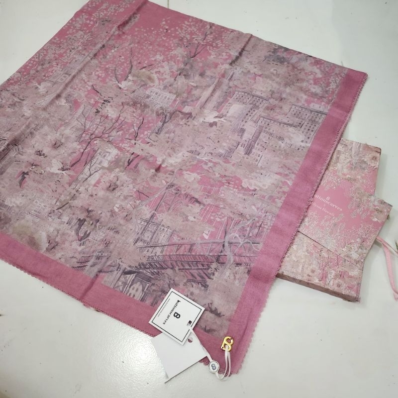 Buttonscarves New York Nolita