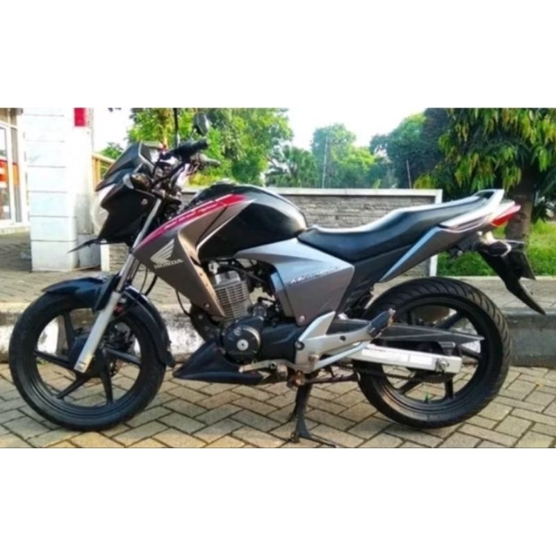 Cover mesin New Megapro / Megapro Monoshock