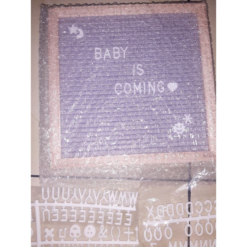 

PRELOVED PAPAN NAMA BAYI - FELT LETTER BOARD GREY FREE HURUF