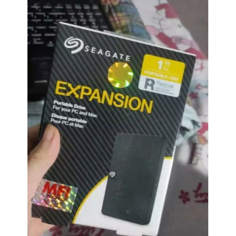 Hardisk eksternal Seagate expansion 1 TB