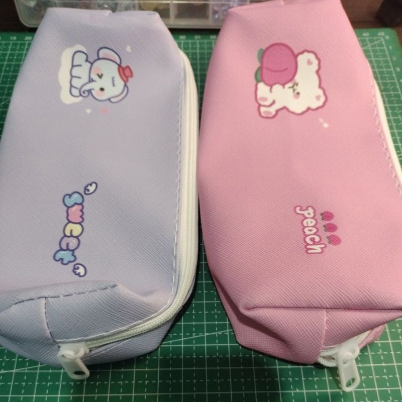 

Tempat pensil kanvas karakter - Pencil case - Kotak pensil canvas korean style