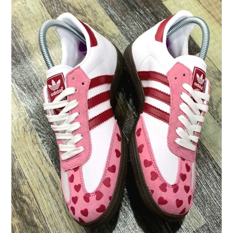 Sepatu adidas samba OG X white love red