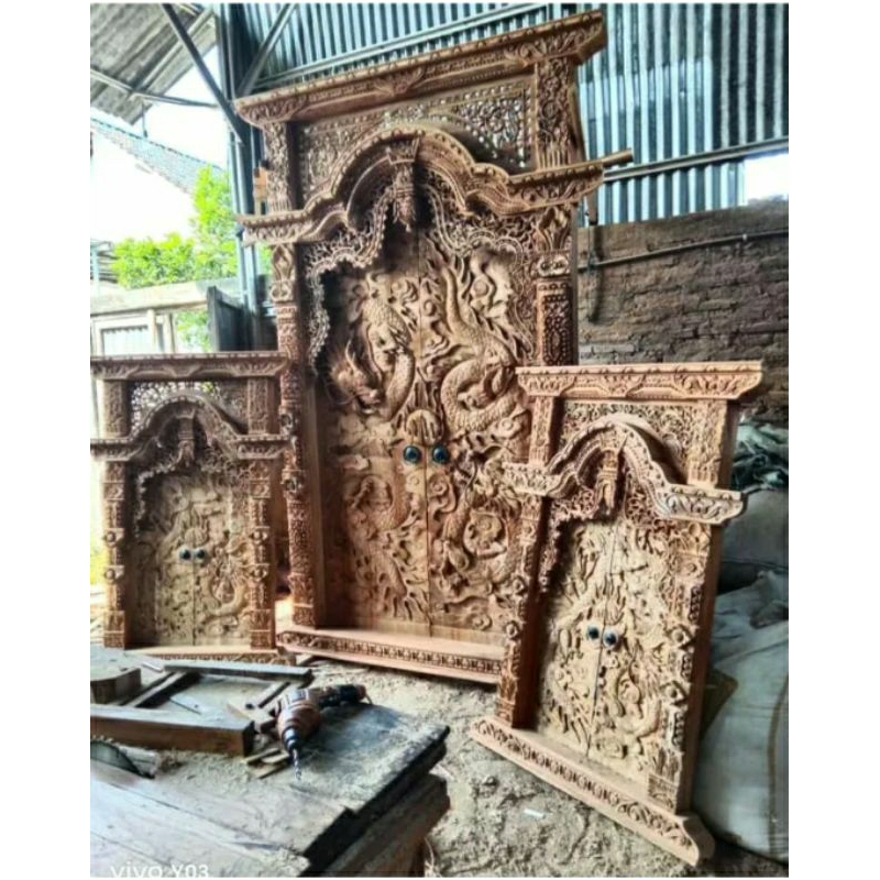 paket pintu jendela gebyok naga/pintu ukir naga ful kayu jati asli