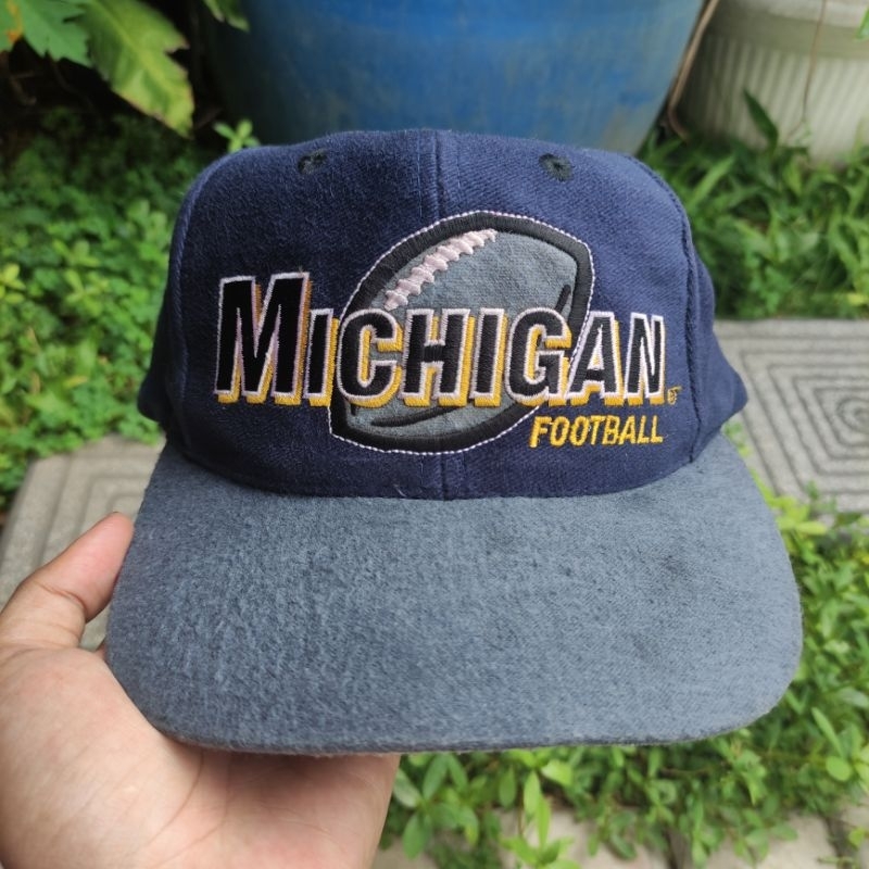 TOPI VINTAGE MICHIGAN WOOL