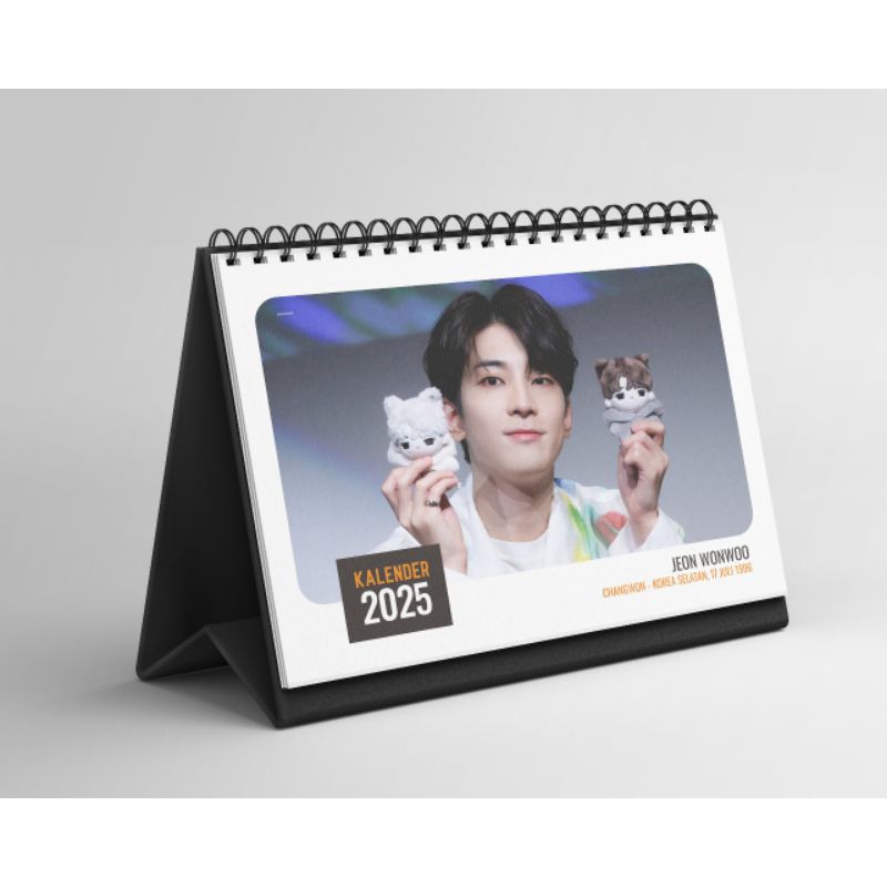 

Kalender Wonwoo Seventeen 2025