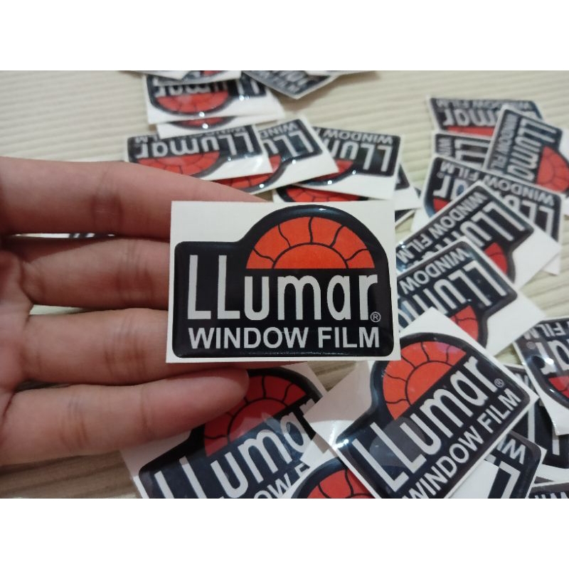 Emblem LLumar WINDOW FILM kaca mobil