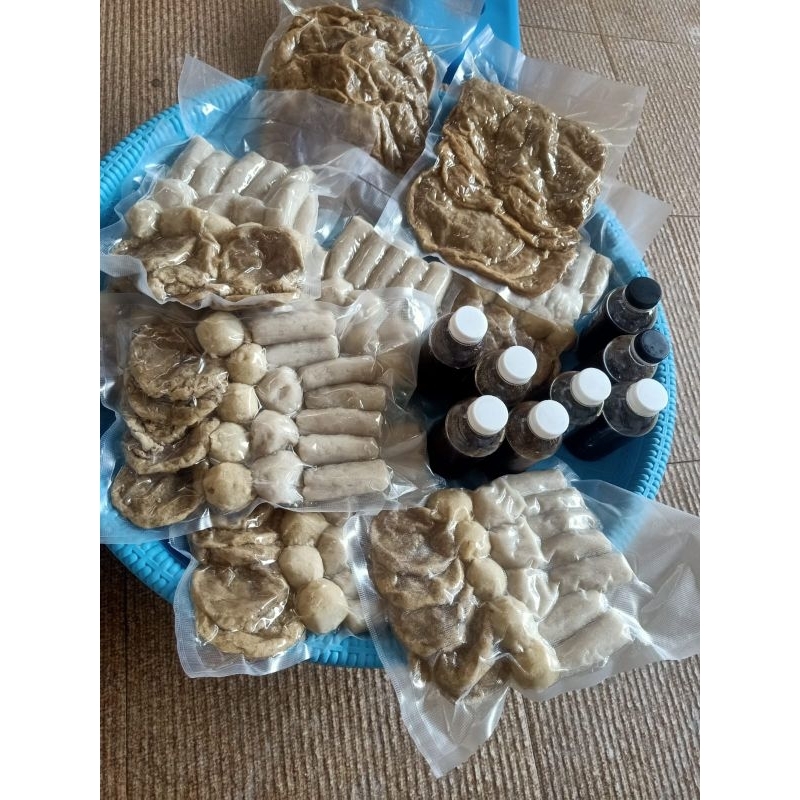 

Pempek ikan Palembang dari Pempek CekDi