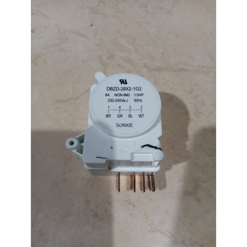 timer kulkas Aqua dua pintu original