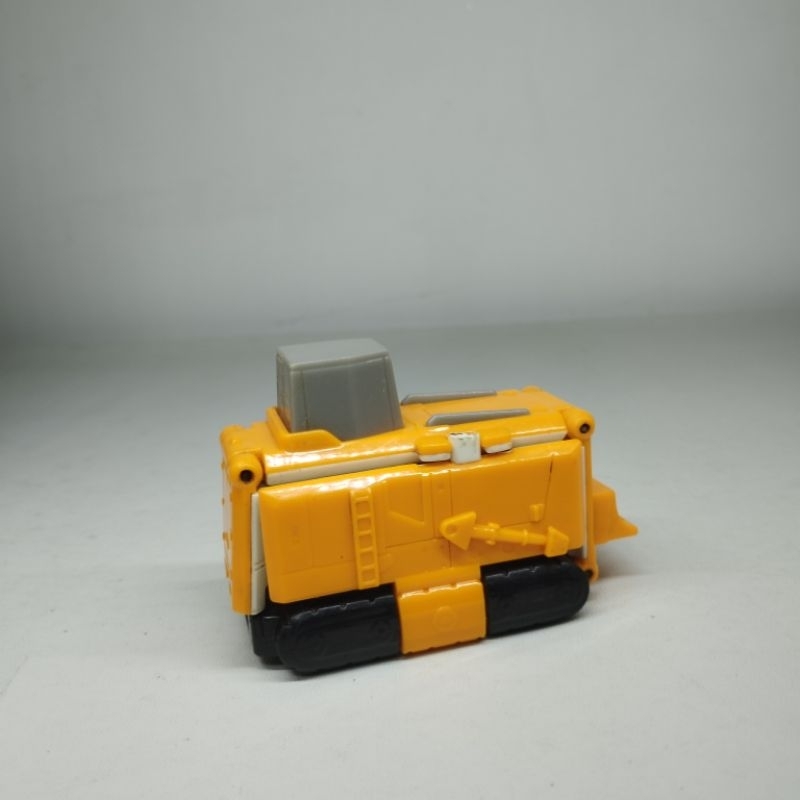 Mainan Mobil Putih Kuning