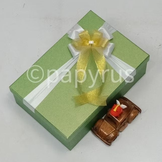 

PAPYRUS 20x30 Tinggi 10cm Kotak Kado Gift Box Hadiah KOTA KADO V1