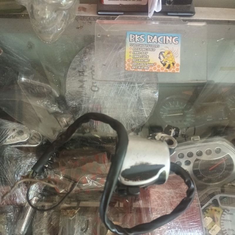 holder kiri honda gl 100 cdi cg