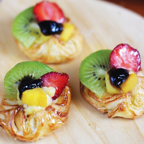 

Mini Danish Mixed Fruit Dulce