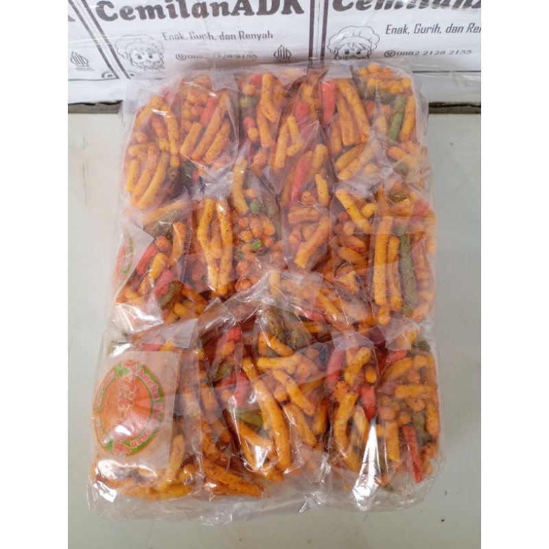 

Snack tiktak pedas/stik buku/jajajananmurah